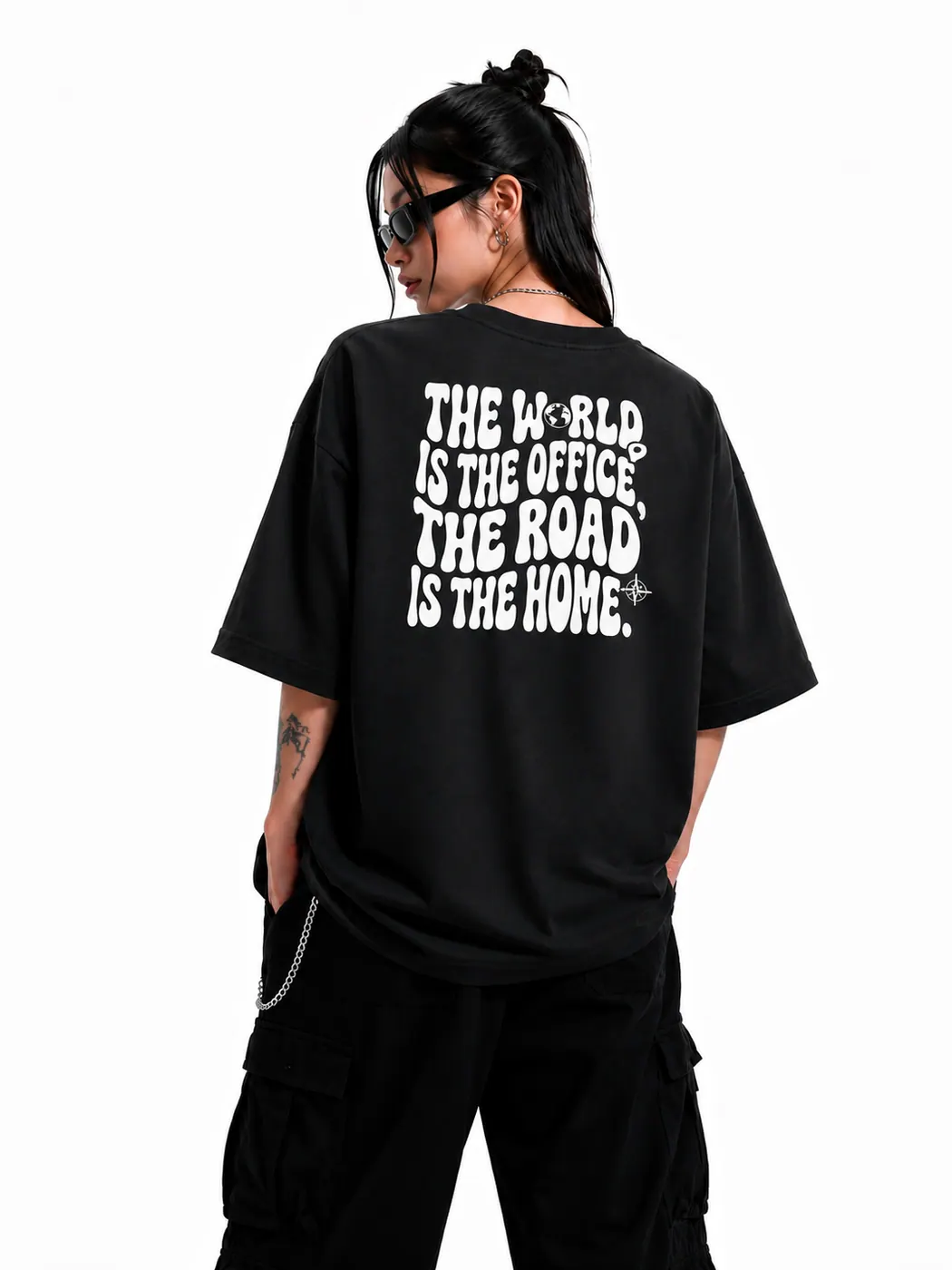 Camisa Road Home Oversized vista de costas no corpo